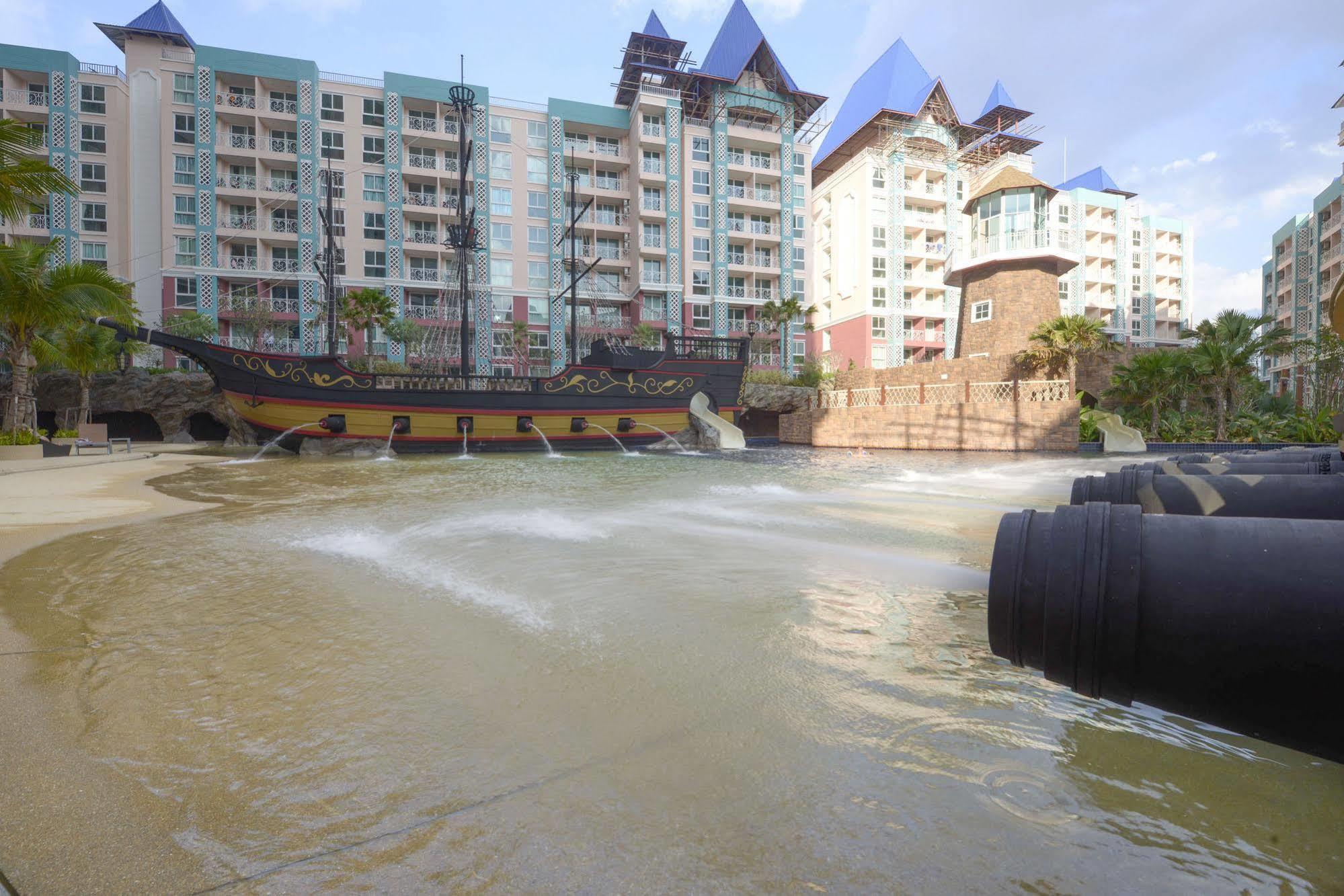Hotel Grande Caribbean Pattaya Exterior foto